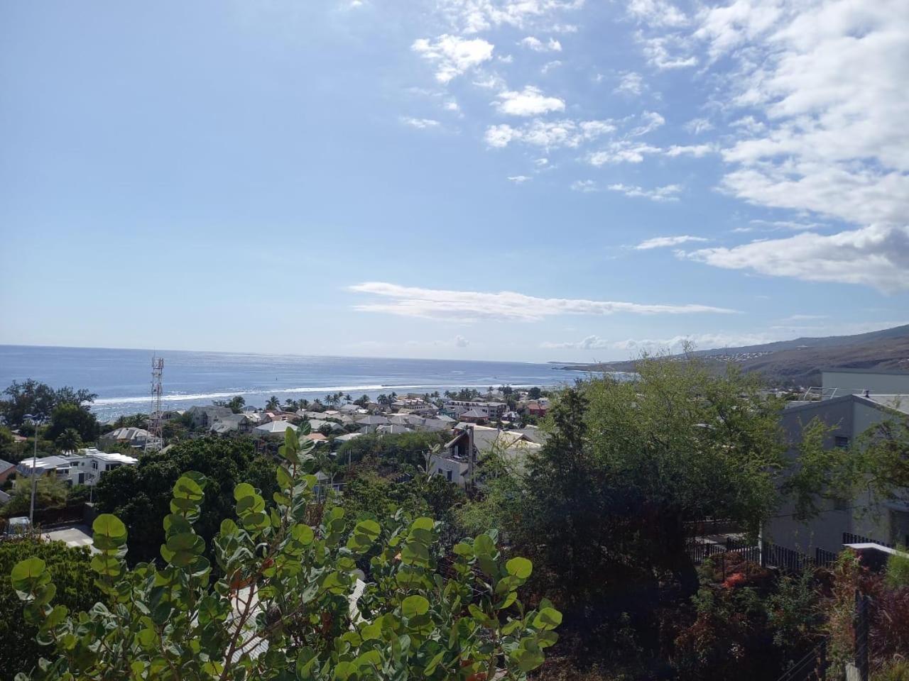 Appart Lumineux Vue Mer Leu Emra Saint-Leu Exteriör bild